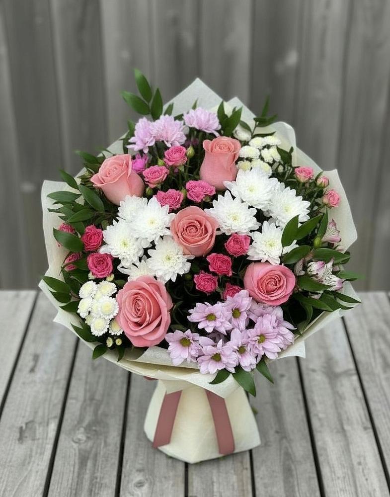 Букет цветов из: Альстромерии, Гвоздики, Розы и Хризантемы в Дзержинске