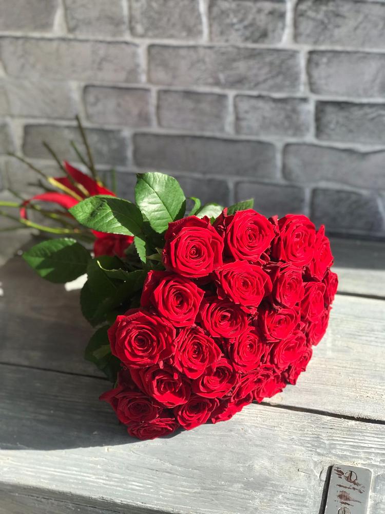 Букет Красные розы Фридом в Дзержинске