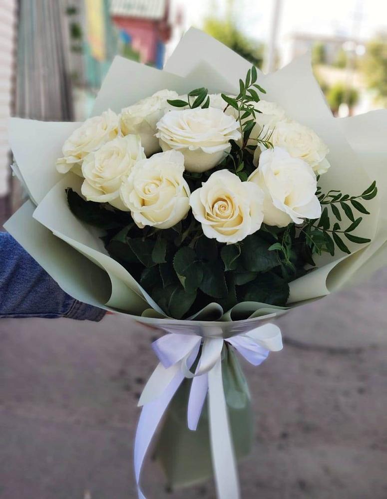 Букет Белые розы Проуд в Дзержинске