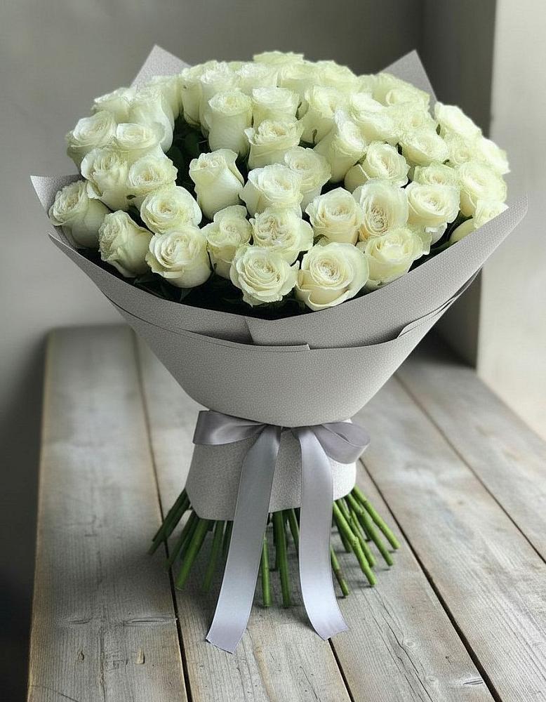 Букет 35 Белых роз в Дзержинске