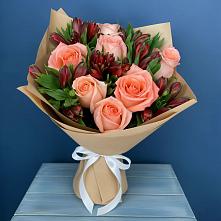 Букет цветов из:  Розы и Альстромерии в Дзержинске