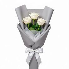 Букет 3 белые розы в Дзержинске