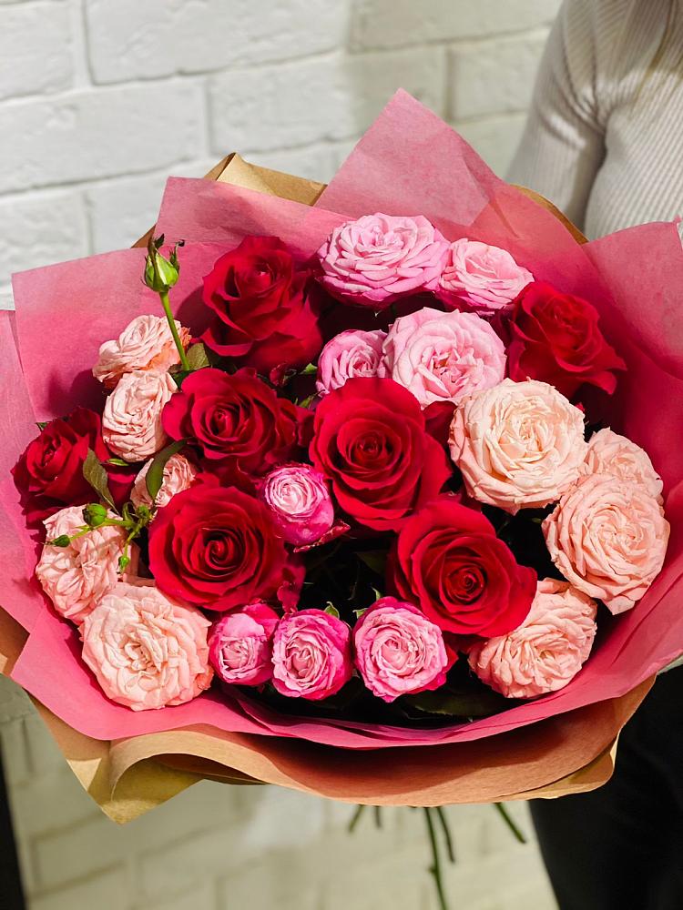 Букет цветов из: Розы в Дзержинске