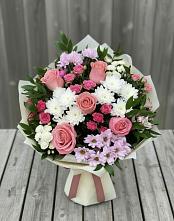 Букет цветов из:  Альстромерии, Гвоздики, Розы и Хризантемы в Дзержинске
