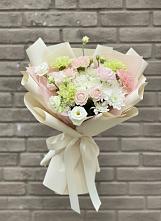 Букет цветов из:  Гвоздики, Розы, Лизиантусы и Хризантемы в Дзержинске