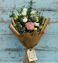 Букет цветов из:  Розы и Лизиантусы в Дзержинске