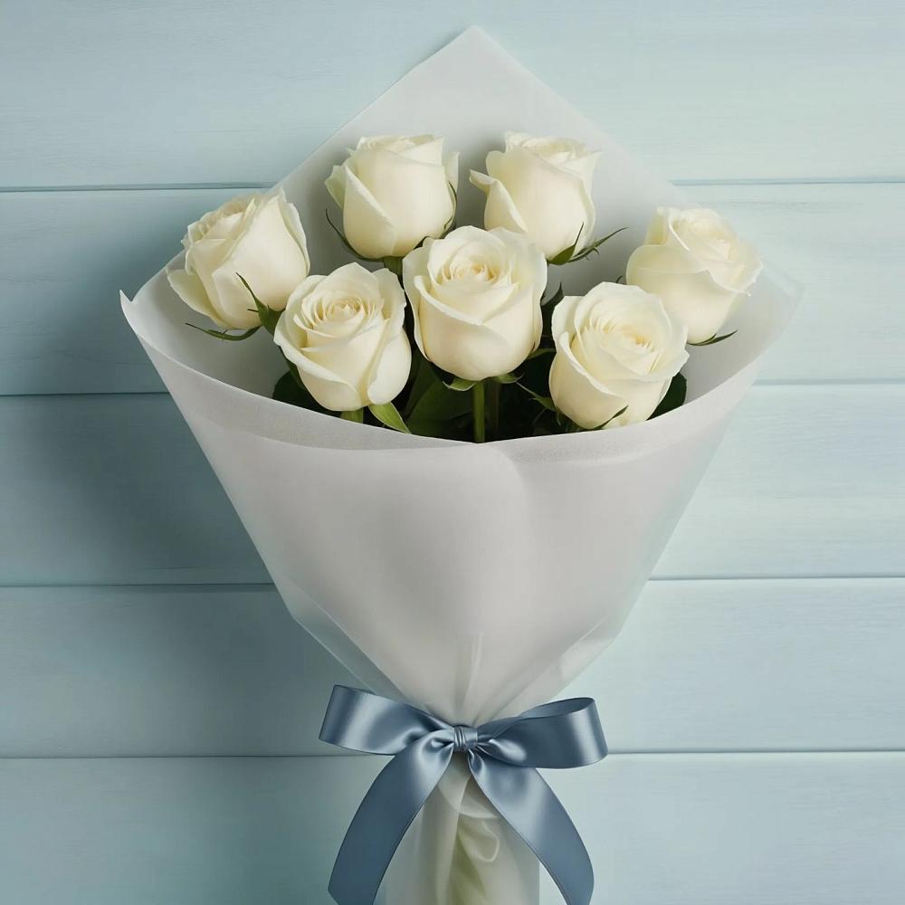 Букет 7 Белых роз Эдлесс Лав в Дзержинске